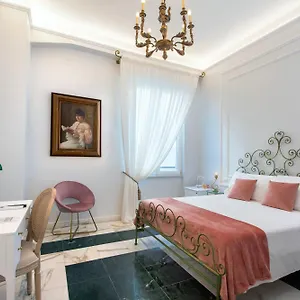 Bed & Breakfast Residenza Borbonica, Naples