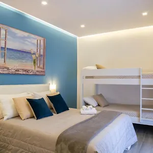 Bed & Breakfast Maremy... I 4 Elementi, Naples